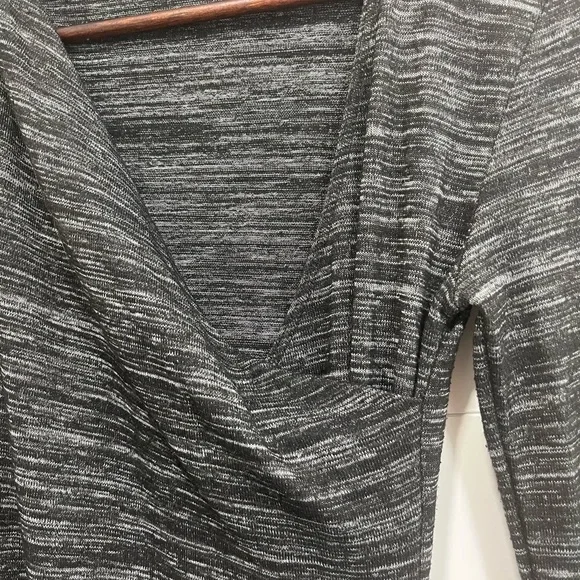 Dress - Picture 4 of 6